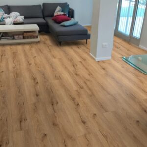 פרקט אלון כפרי טקסטורה "רועשת " בכל סוגי הפרקטים ש-אור 476